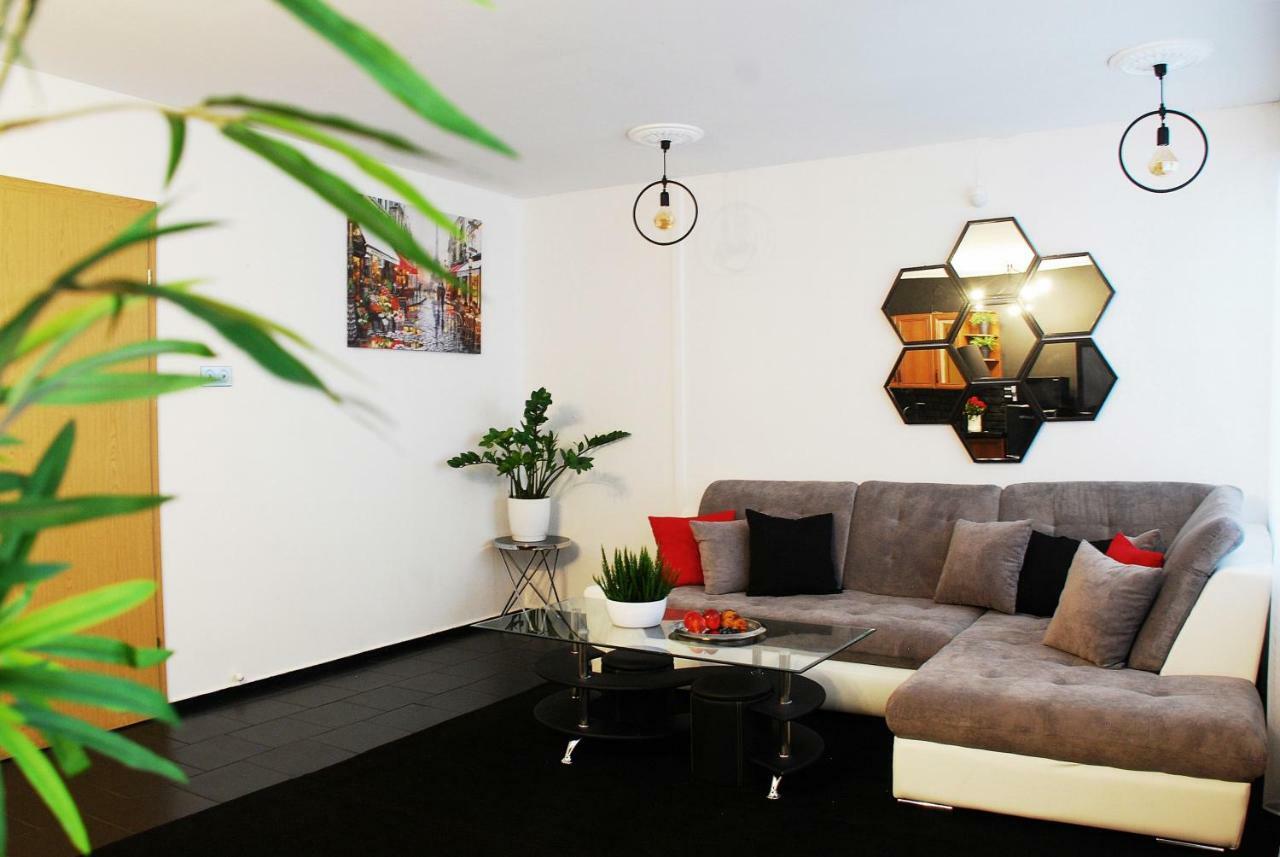 Apartmán Central Point Zelená Hora Exteriér fotografie